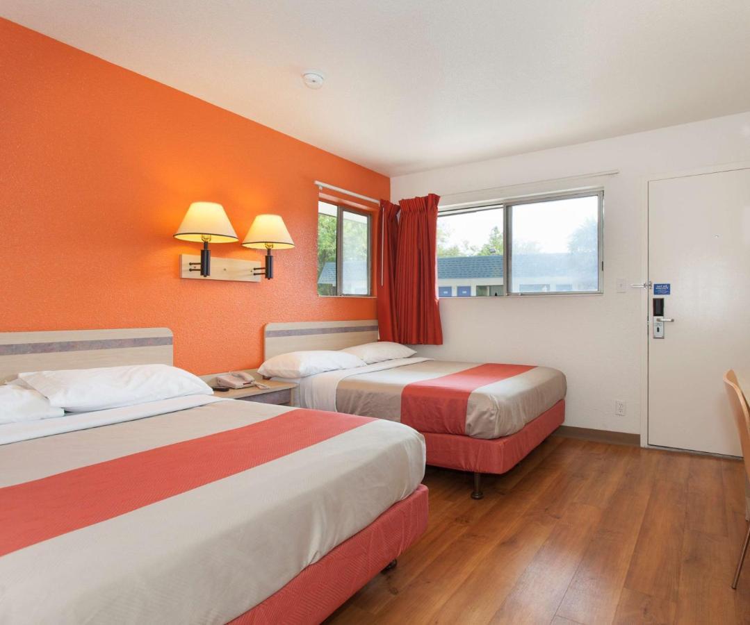 Hi - Wheel Flats Hotel Davis Bagian luar foto