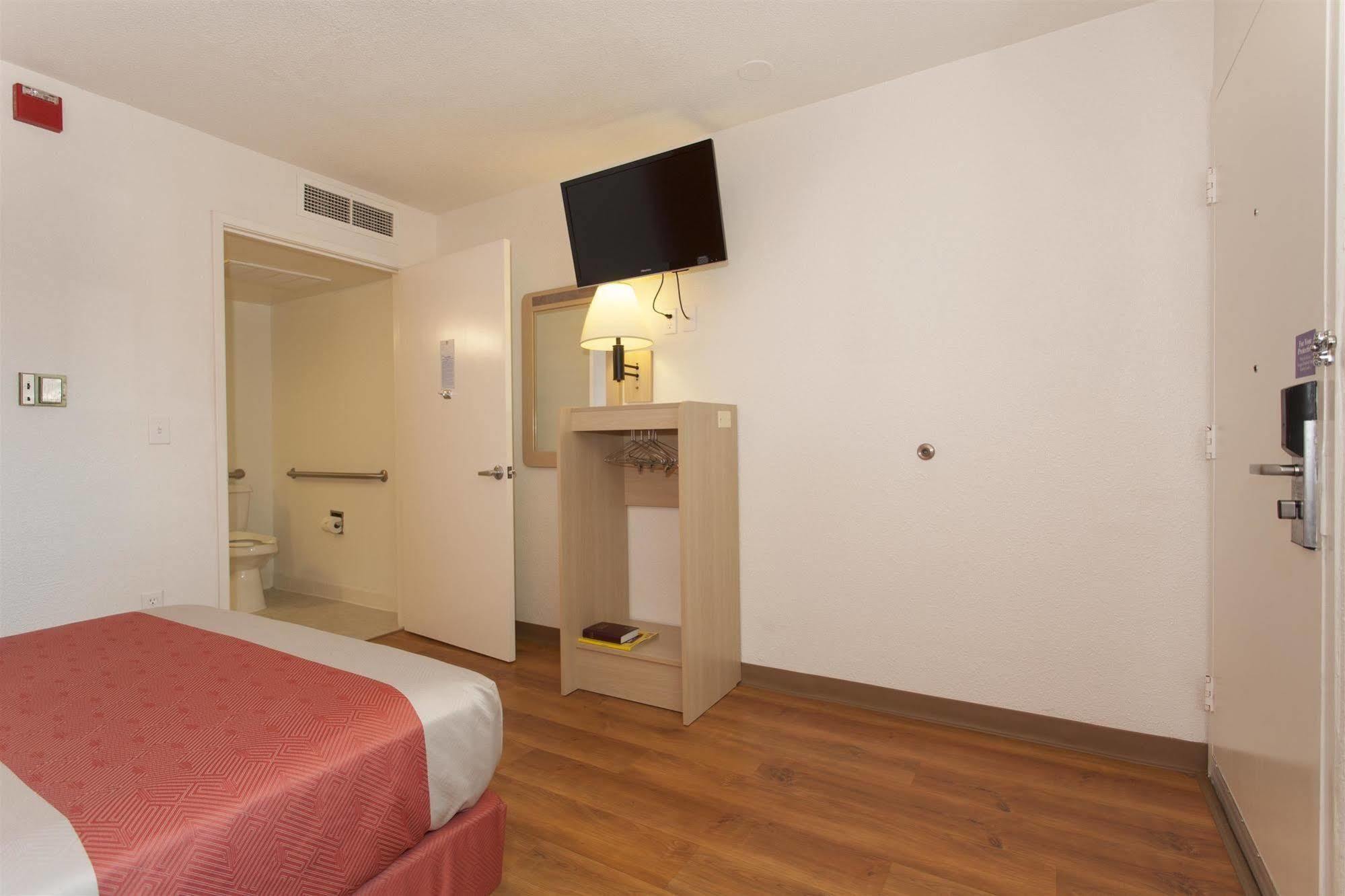 Hi - Wheel Flats Hotel Davis Bagian luar foto