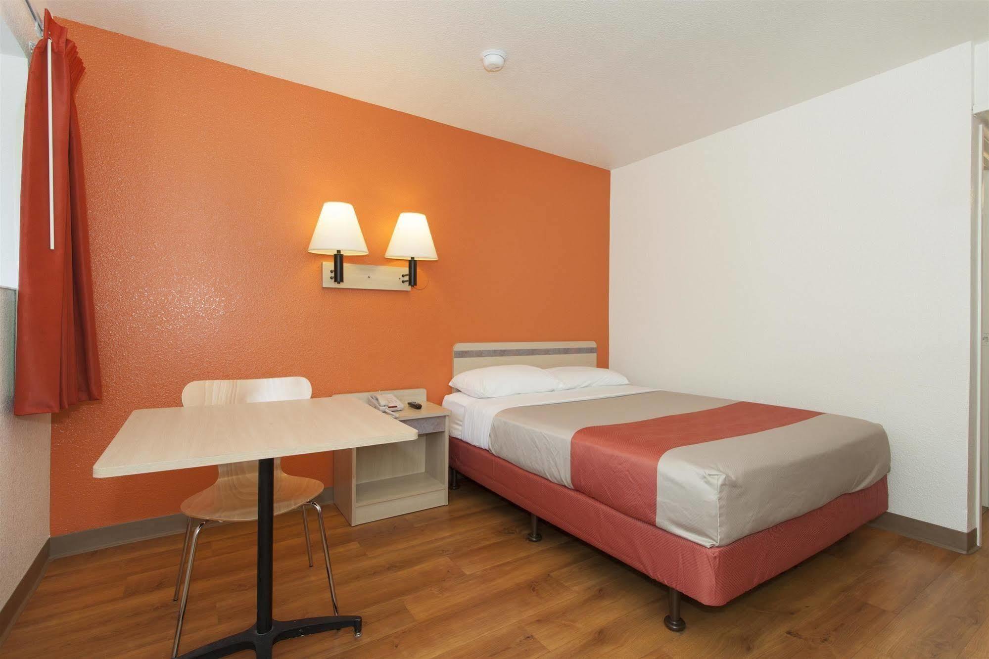 Hi - Wheel Flats Hotel Davis Bagian luar foto