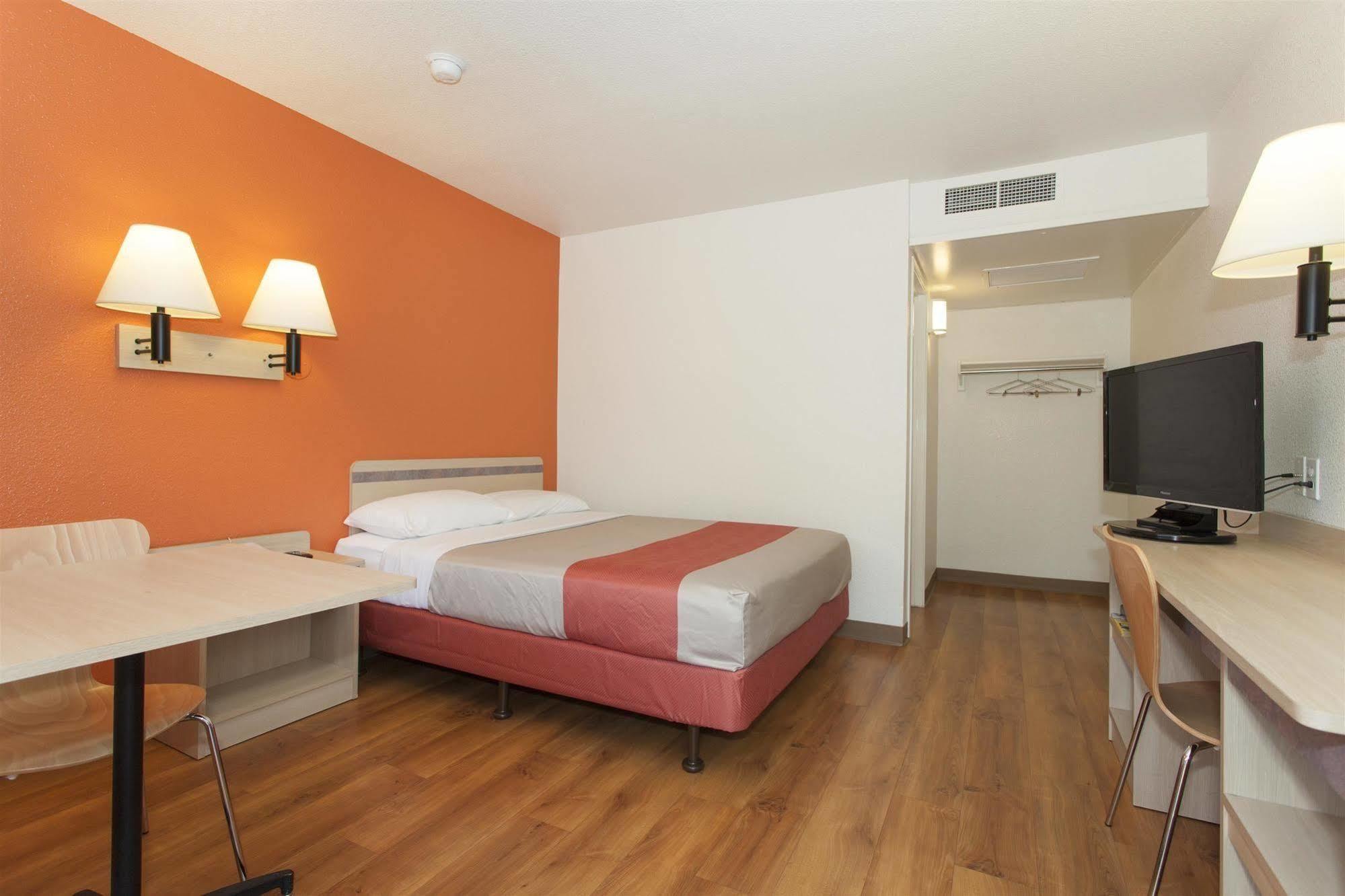 Hi - Wheel Flats Hotel Davis Bagian luar foto