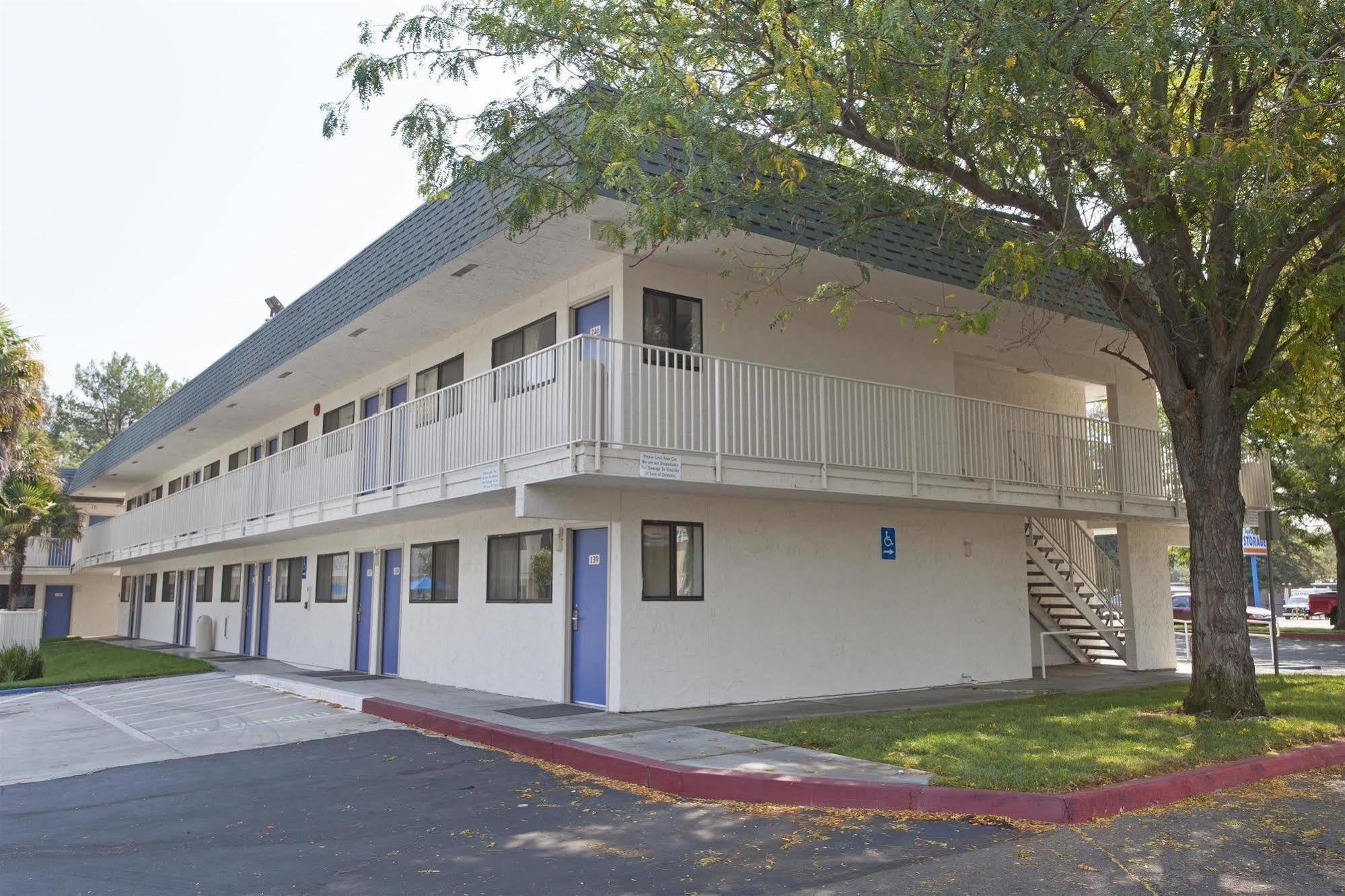 Hi - Wheel Flats Hotel Davis Bagian luar foto